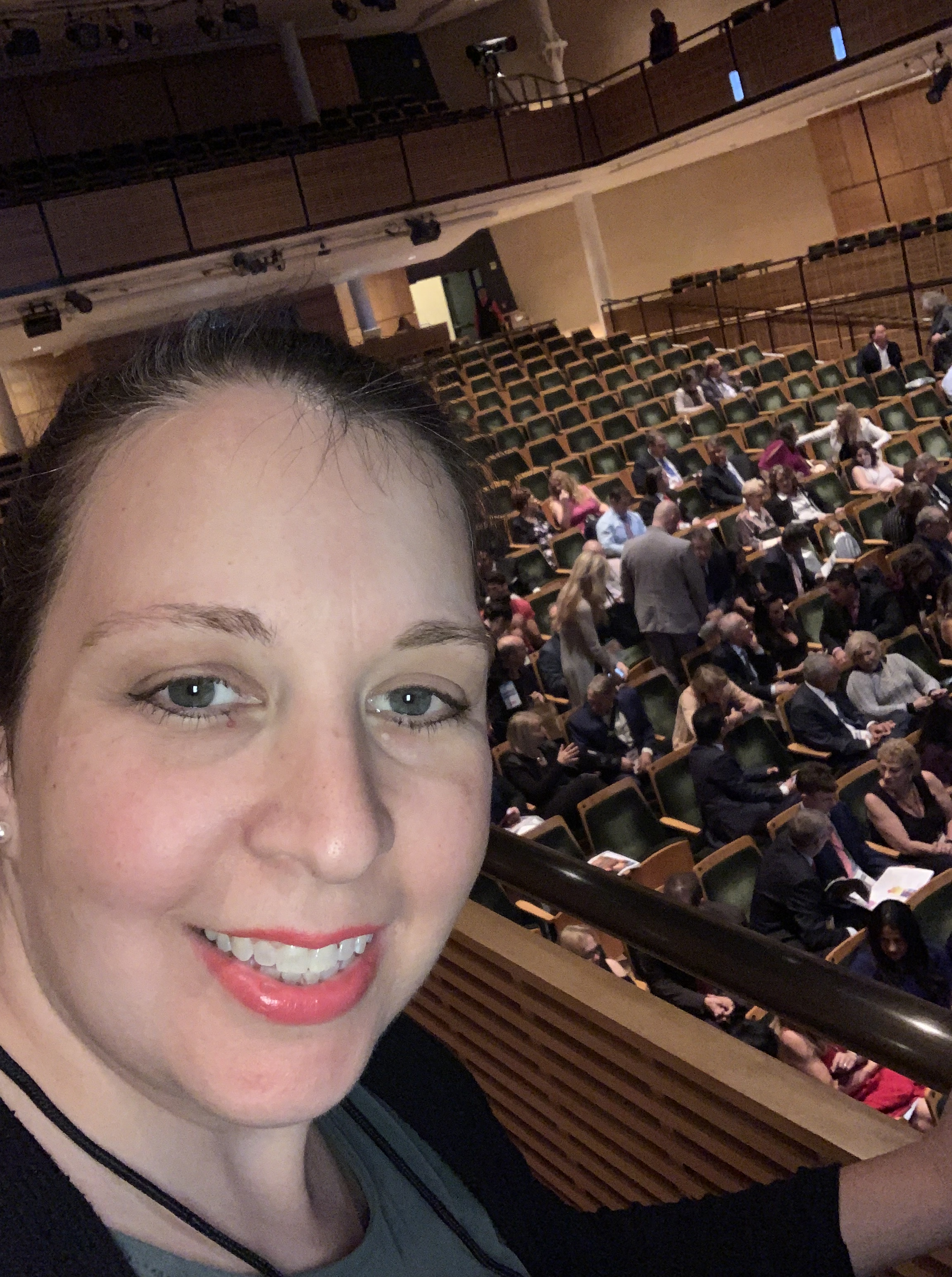 3F646D47-6F92-4FC3-A737-08F1218B4751